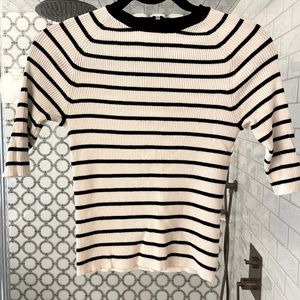 Zara knit size S crop+
